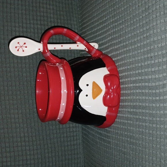 Penguin cracker barrel mug w/spoon (122623B). - Picture 1 of 7